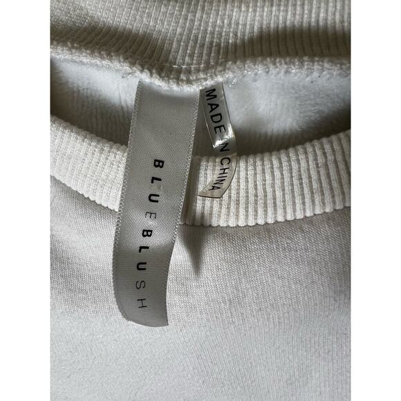 BlueBlush White Cropped Sweatshirt Size Small - Picture 3 of 4